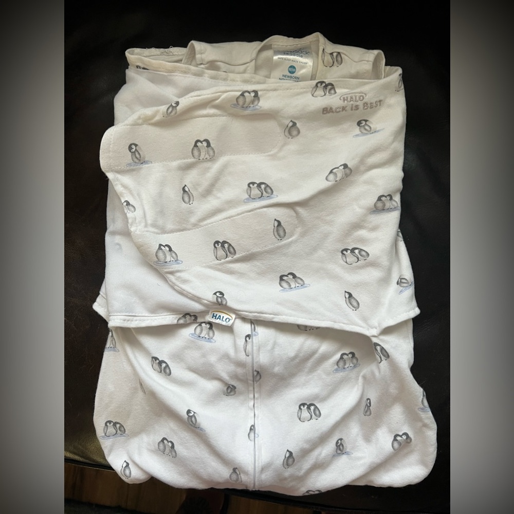 Halo SleepSack size newborn 0-3m penguin swaddle.